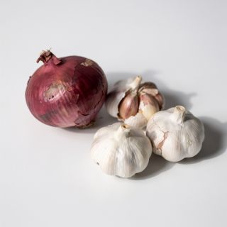 Roughly Red Onion4 Garlic