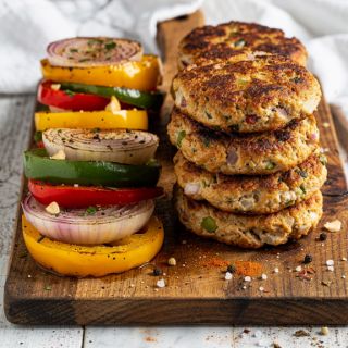 Healthy Chicken Burgers (Low-Carb & Paleo)