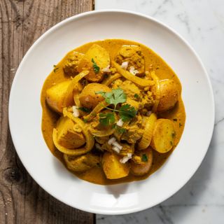 Vegan Coconut Curry (an Easy Weeknight Dinner!)